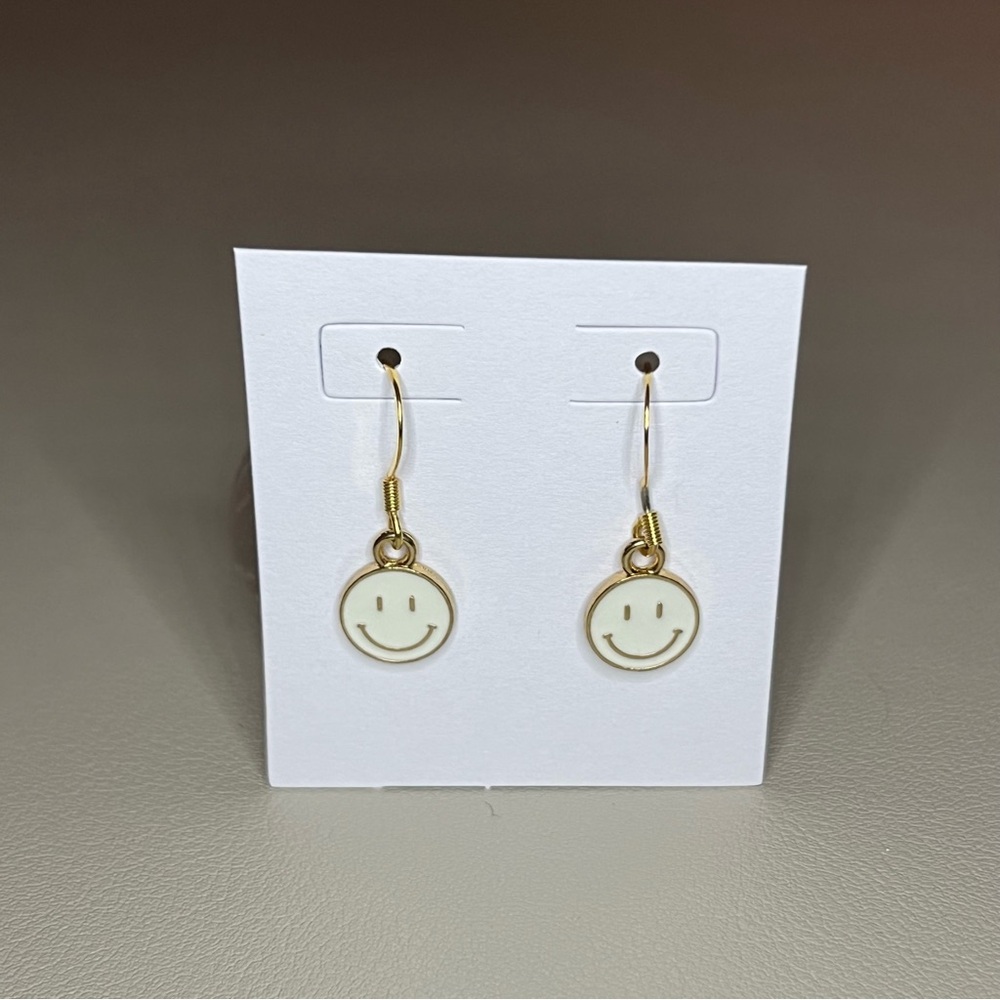 Smiley Face Charm Earrings - 18k Gold Plated
